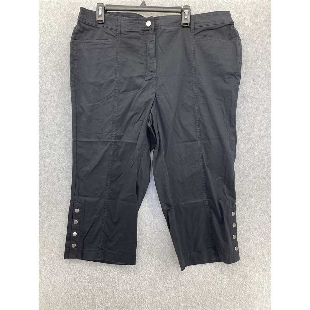 JM Collection Solid Black Cargo Capri Pants Plus Size 16W